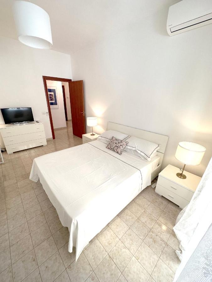 Royal Domus Of Rome Apartment ภายนอก รูปภาพ