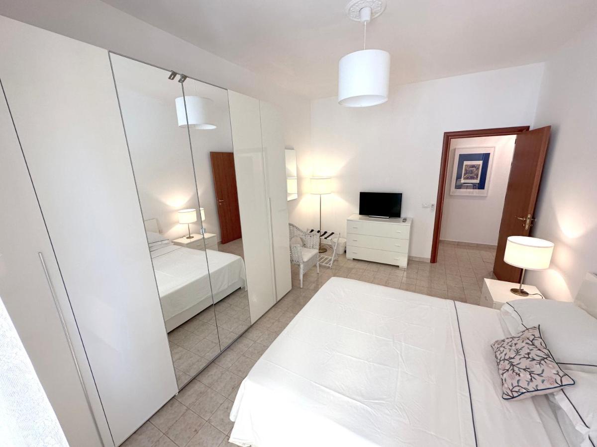 Royal Domus Of Rome Apartment ภายนอก รูปภาพ