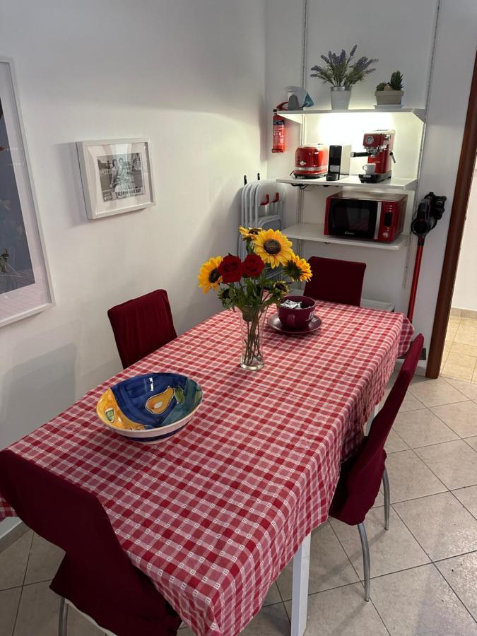 Royal Domus Of Rome Apartment ภายนอก รูปภาพ